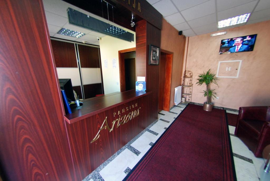 Hotel Arizona Sarajevo Lukavica ภายนอก รูปภาพ